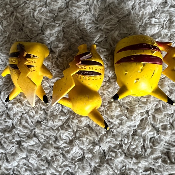 Tomy 1990’s Lot of 3 Pikachu Figurines | Pokemon Collectibles | Retro Toys - Picture 8 of 15